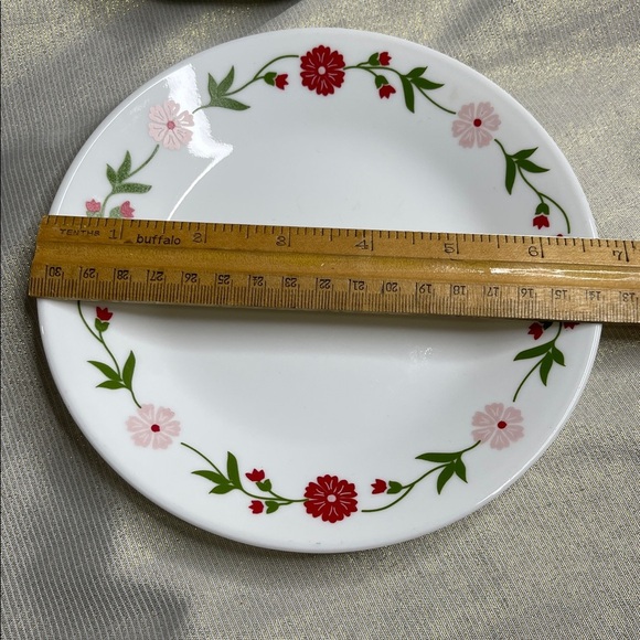 Corelle Spring Pink Pattern Side Bread Dessert Plates Set of 8 White Pink Red - Picture 5 of 5